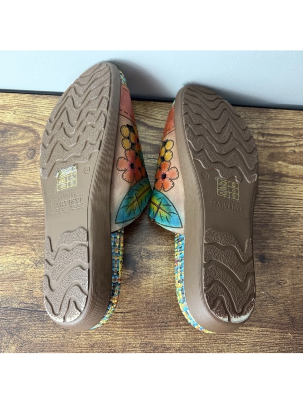 L'Artiste Soloa Spring Step Sandals Size 41 US 9.5 10 Slip On Leather Floral - Picture 9 of 10